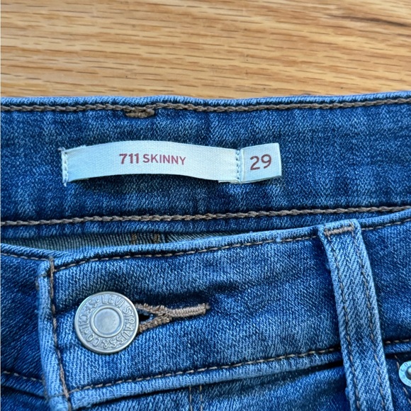 Levi 711 Skinny size 29 - Picture 5 of 10